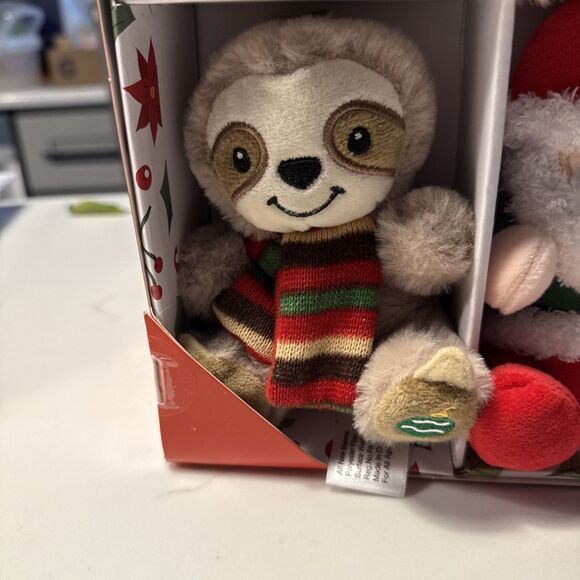 NIB 12 Piece Hugfun Plush Christmas Ornament Collection Snowmen Reindeer Moose - Picture 9 of 15